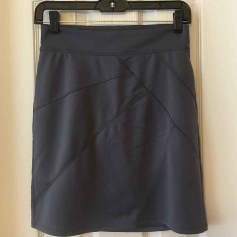 slimfabulous Ultimate Slimming Skort Size M